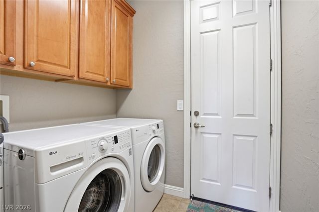 3917 Cackling Goose Drive, North Las Vegas, NV 89084