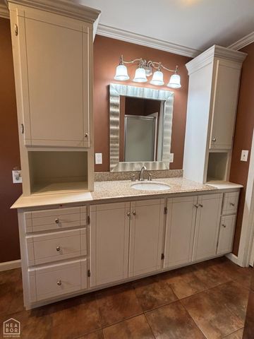 412 Cindy Dr., Paragould, AR 72450