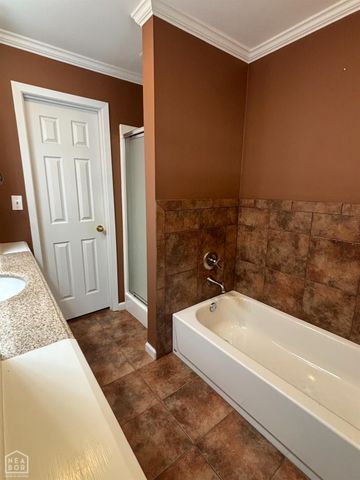 412 Cindy Dr., Paragould, AR 72450