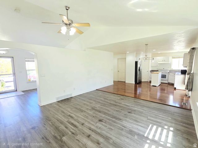6660 S DUCHESS ST, West Jordan, UT 84081
