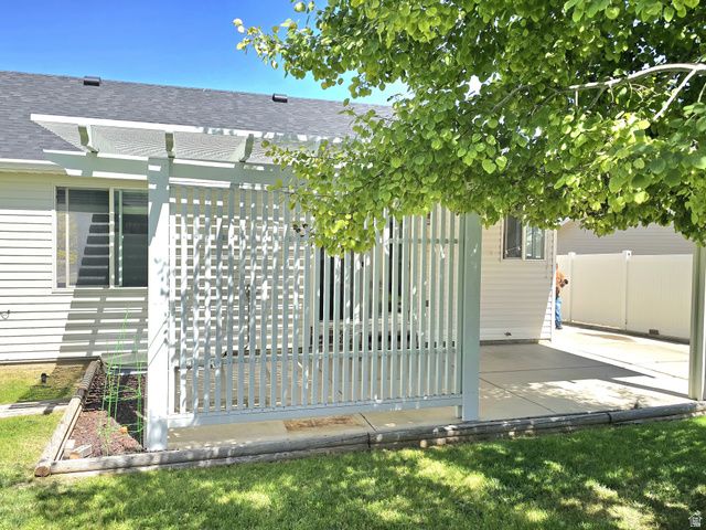 6660 S DUCHESS ST, West Jordan, UT 84081
