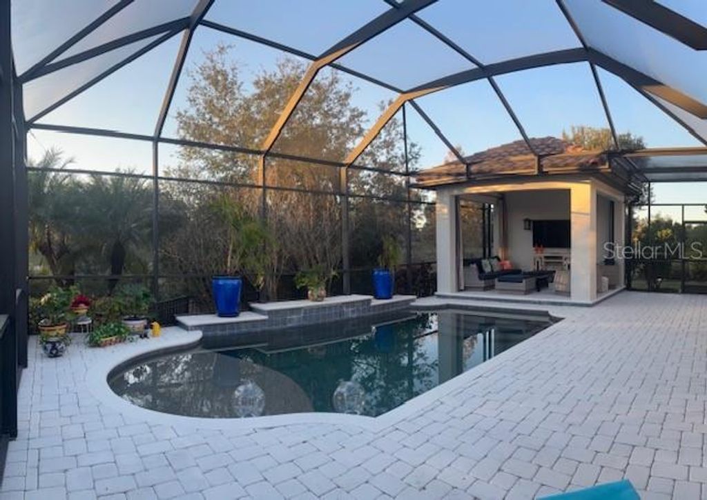 Image 13 of property listing at 12762 DEL CORSO LOOP, Bradenton, FL 34211