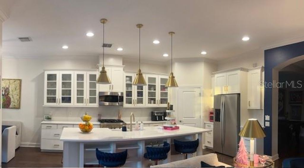 Image 5 of property listing at 12762 DEL CORSO LOOP, Bradenton, FL 34211