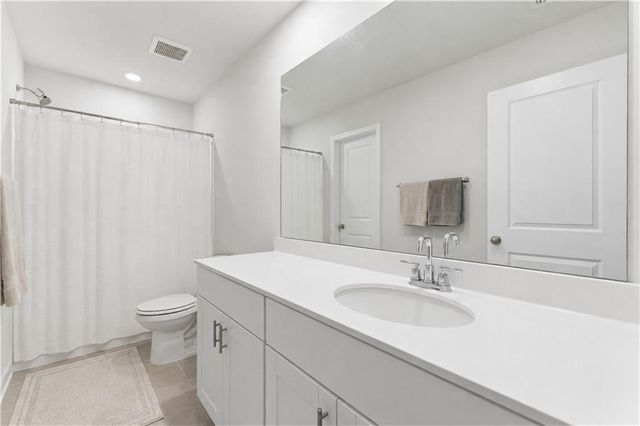 1665 Villageside Court, Lawrenceville, GA 30043
