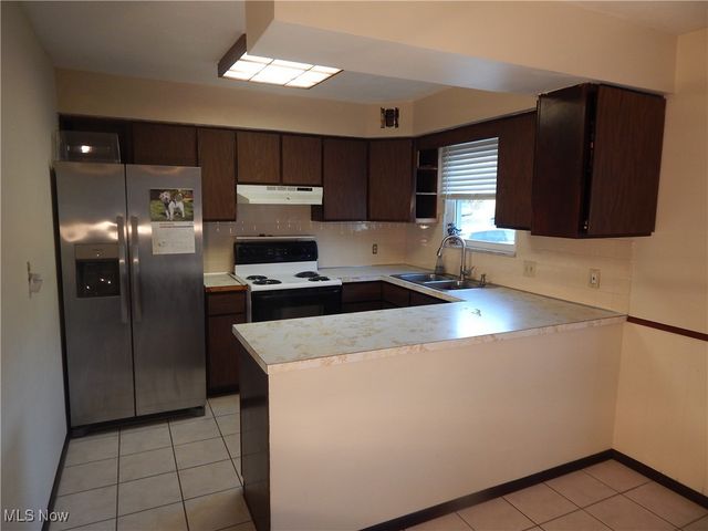 726 Annapolis Avenue, Akron, OH 44310