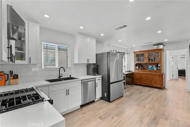 13832 Filmore Street, Pacoima, CA 91331
