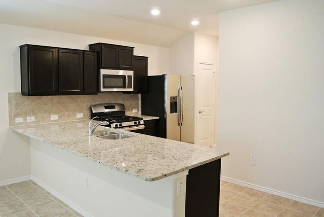 3809 BLACK GRANITE DR, Austin, TX 78744