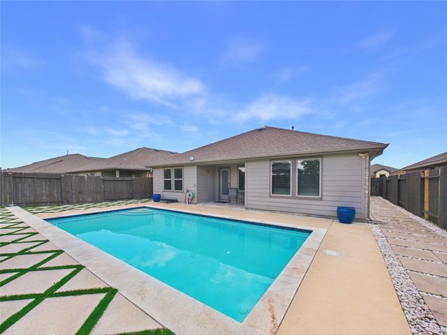 3919 Hawaiian Court, Baytown, TX 77521