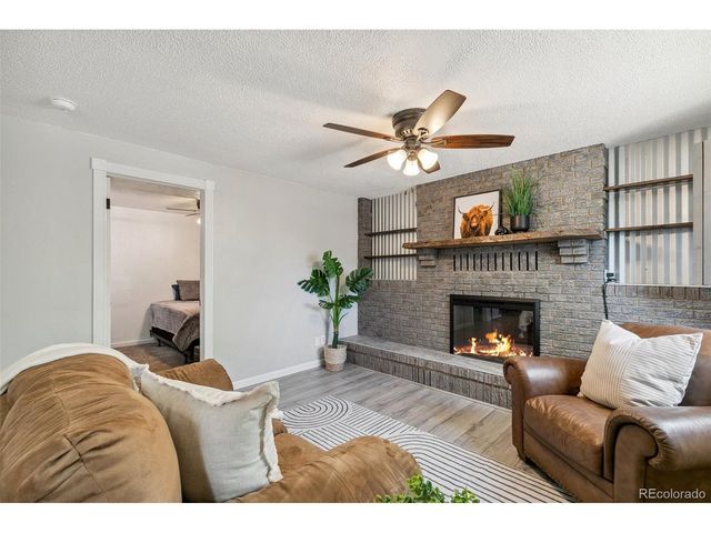 4475 London Ln, Colorado Springs, CO 80916