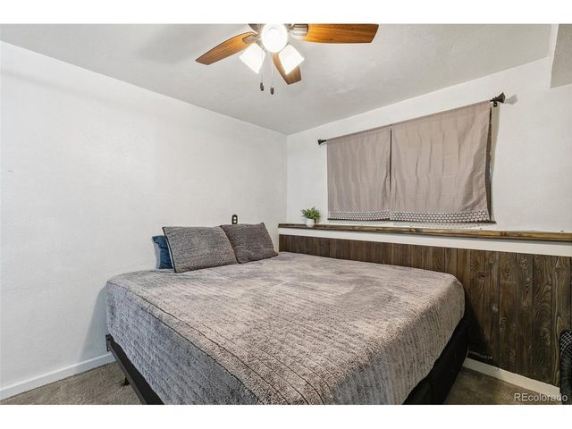 4475 London Ln, Colorado Springs, CO 80916