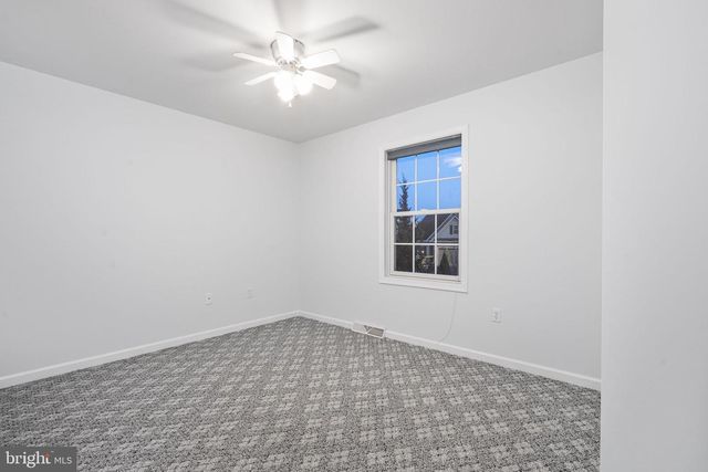 2182 WEEPING WILLOW LN, Mount Joy, PA 17552