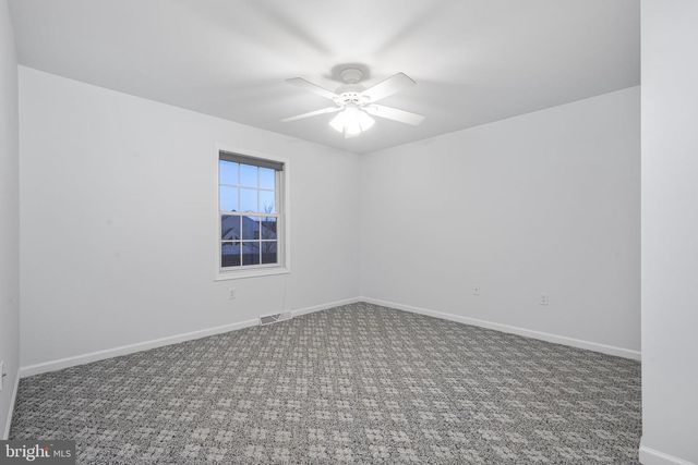 2182 WEEPING WILLOW LN, Mount Joy, PA 17552