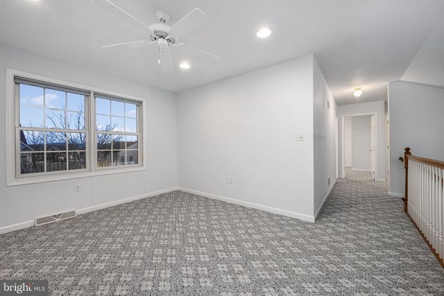 2182 WEEPING WILLOW LN, Mount Joy, PA 17552