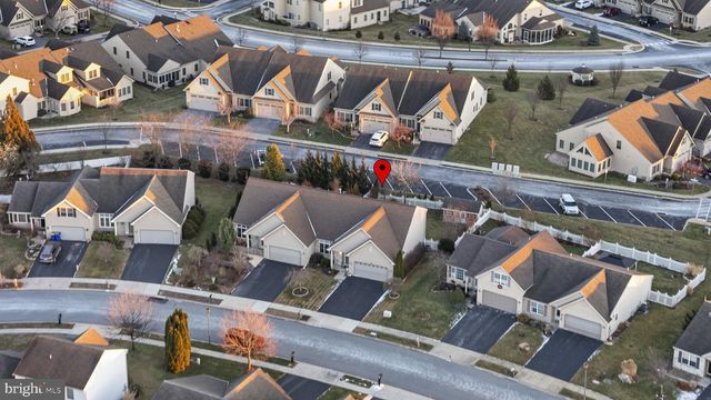 2182 WEEPING WILLOW LN, Mount Joy, PA 17552