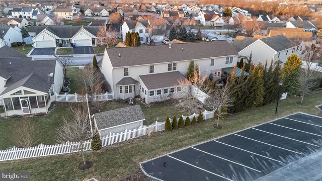 2182 WEEPING WILLOW LN, Mount Joy, PA 17552