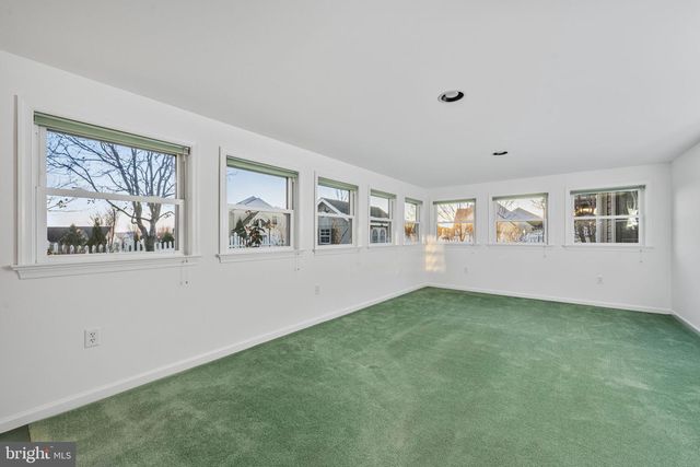 2182 WEEPING WILLOW LN, Mount Joy, PA 17552