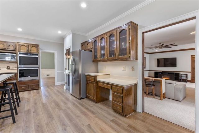 5768 LOST GROVE NW Drive, Lilburn, GA 30047