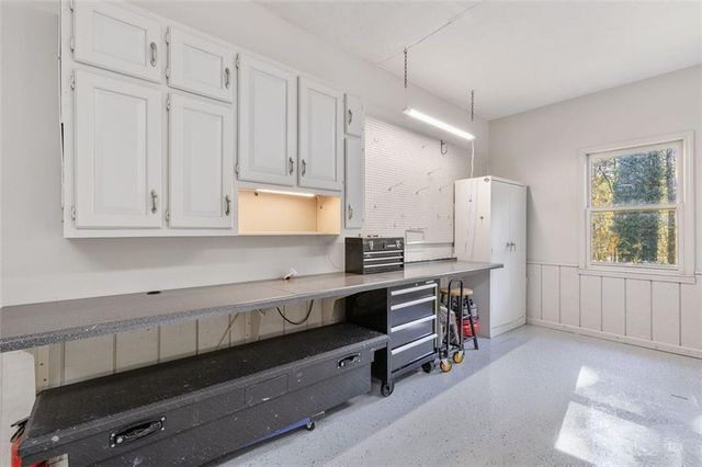 5768 LOST GROVE NW Drive, Lilburn, GA 30047