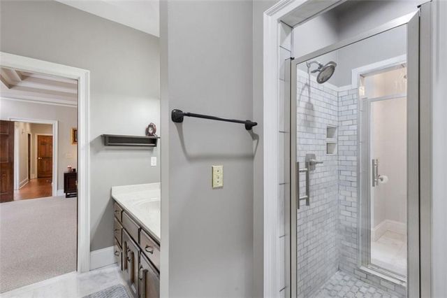 5768 LOST GROVE NW Drive, Lilburn, GA 30047