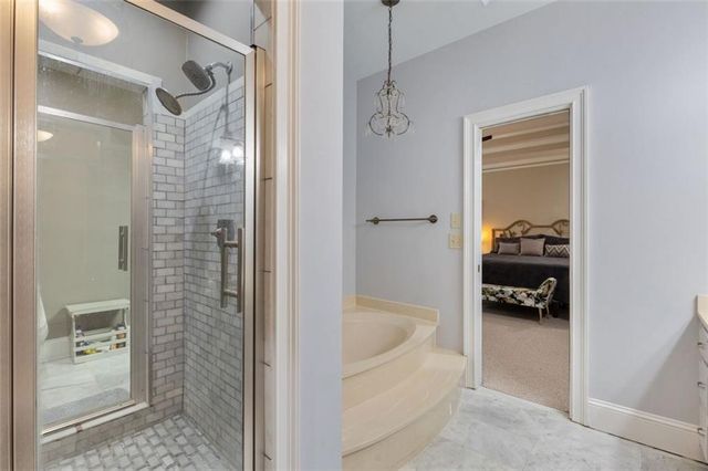 5768 LOST GROVE NW Drive, Lilburn, GA 30047