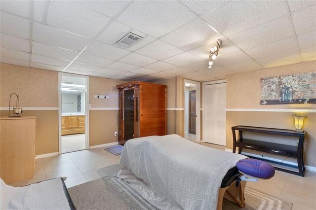 5768 LOST GROVE NW Drive, Lilburn, GA 30047