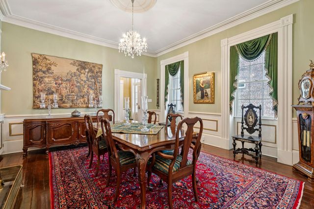 30 Hasell Street, Charleston, SC 29401