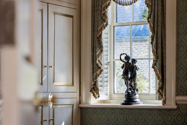 30 Hasell Street, Charleston, SC 29401