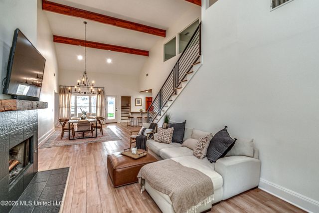 12 Eagles Point, Brandon, MS 39047