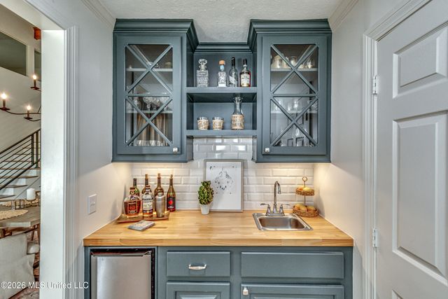 12 Eagles Point, Brandon, MS 39047