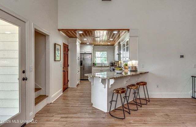 12 Eagles Point, Brandon, MS 39047