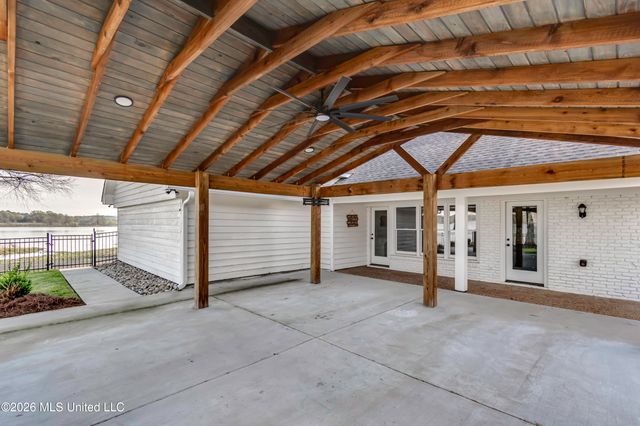 12 Eagles Point, Brandon, MS 39047