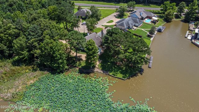 12 Eagles Point, Brandon, MS 39047