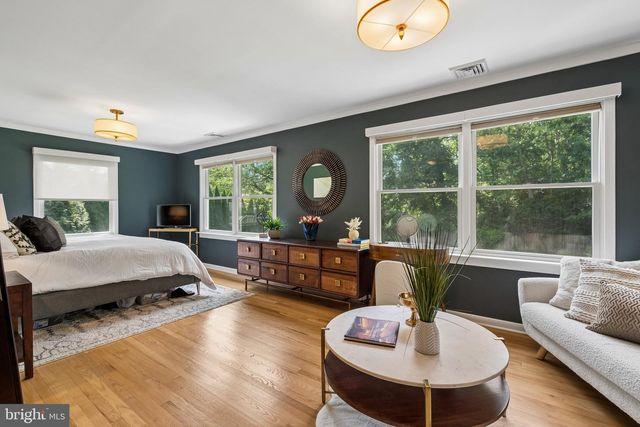 75 BIRCHWOOD KNLS, Lawrence Twp, NJ 08648