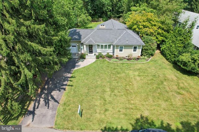 75 BIRCHWOOD KNLS, Lawrence Twp, NJ 08648