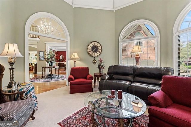 860 Club Chase Lane, Roswell, GA 30076