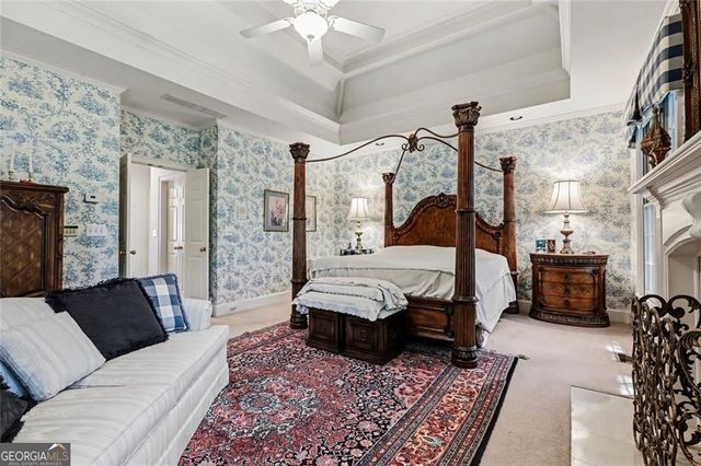 860 Club Chase Lane, Roswell, GA 30076