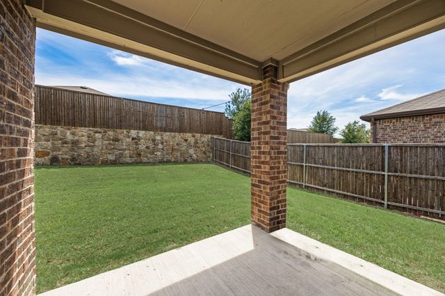 909 Peach Tree Lane, Anna, TX 75409