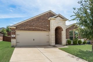 909 Peach Tree Lane, Anna, TX 75409