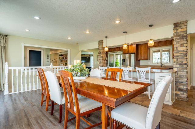 9431 SE 6th Avenue, Runnells, IA 50237