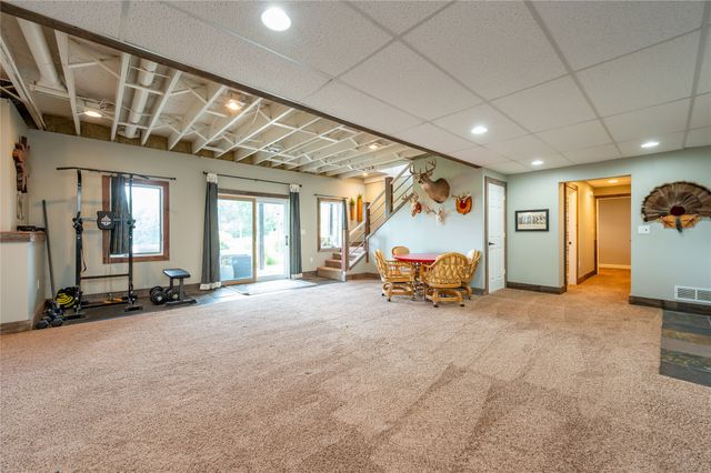 9431 SE 6th Avenue, Runnells, IA 50237