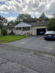 68 Hart Drive, Litchfield, CT 06759