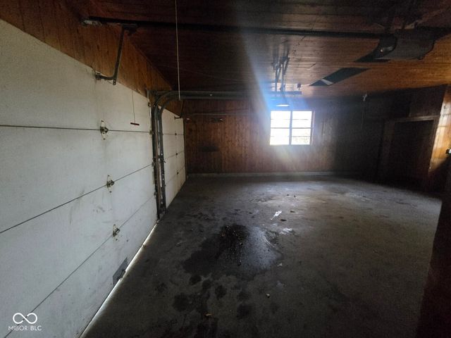 700 E Mary Lane, Terre Haute, IN 47802