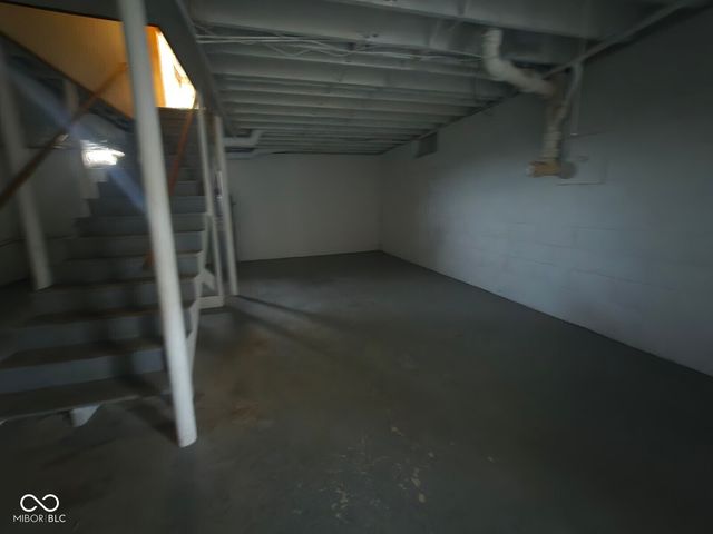 700 E Mary Lane, Terre Haute, IN 47802