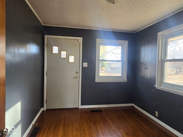 700 E Mary Lane, Terre Haute, IN 47802