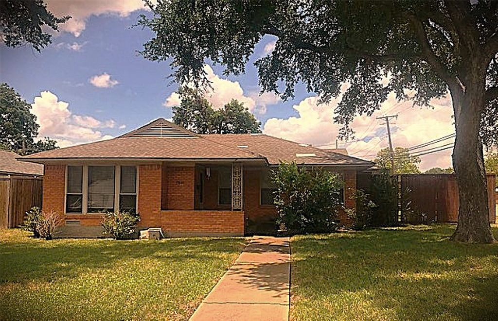 700 Dumont Drive, Richardson, TX 75080