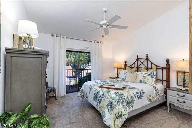 15450 Cedarwood LN 202, Naples, FL 34110