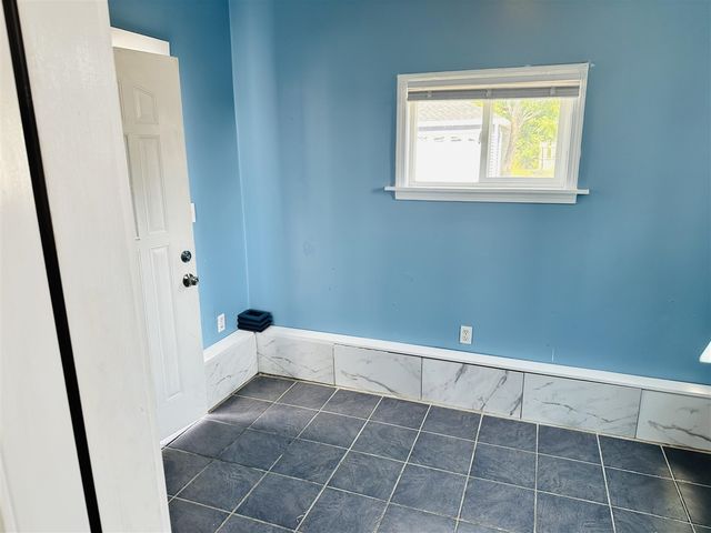 2174 S Getty Street, Muskegon, MI 49444