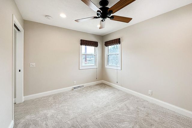 21895 GREEN VALLEY Avenue, Council Bluffs, IA 51503