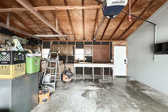 21895 GREEN VALLEY Avenue, Council Bluffs, IA 51503