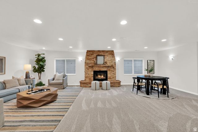 1578 W QUARTZ DR, South Jordan, UT 84095